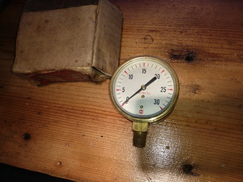lot 127 image: New Old Stock United States Gauge