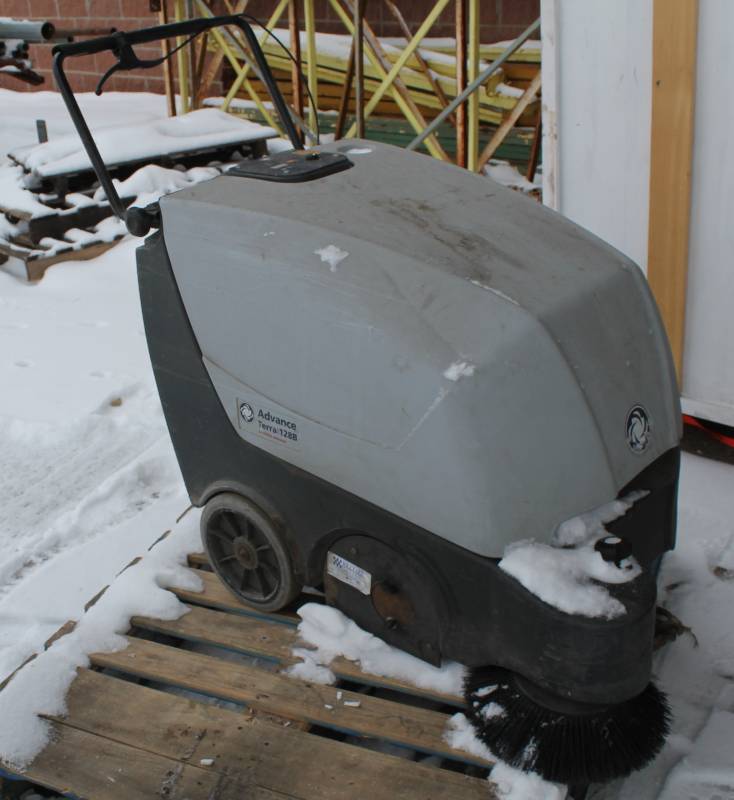 Commercial Floor Sweeper