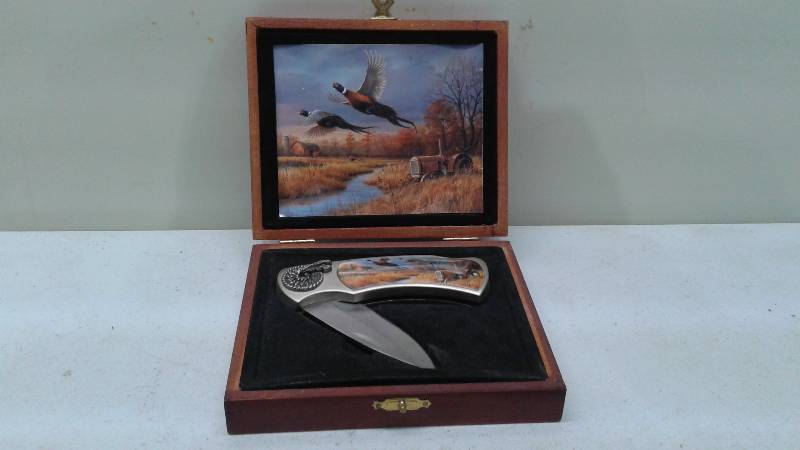 Pheasant Pocket Knife In The Box