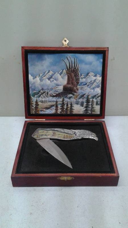 Eagle Pocket Knife In Case