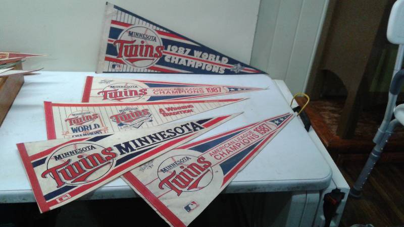 Lot Of Vintage Minnesota Twins Championship Pennant, Some Wear, Marks