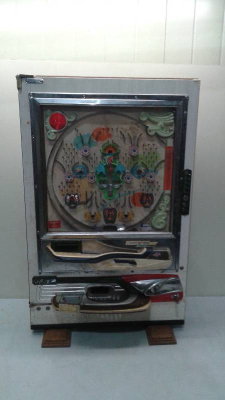 Vintage Pachinko Nishijin Shiroi Kamome Machine, Used, Very Rough Non Working Condition