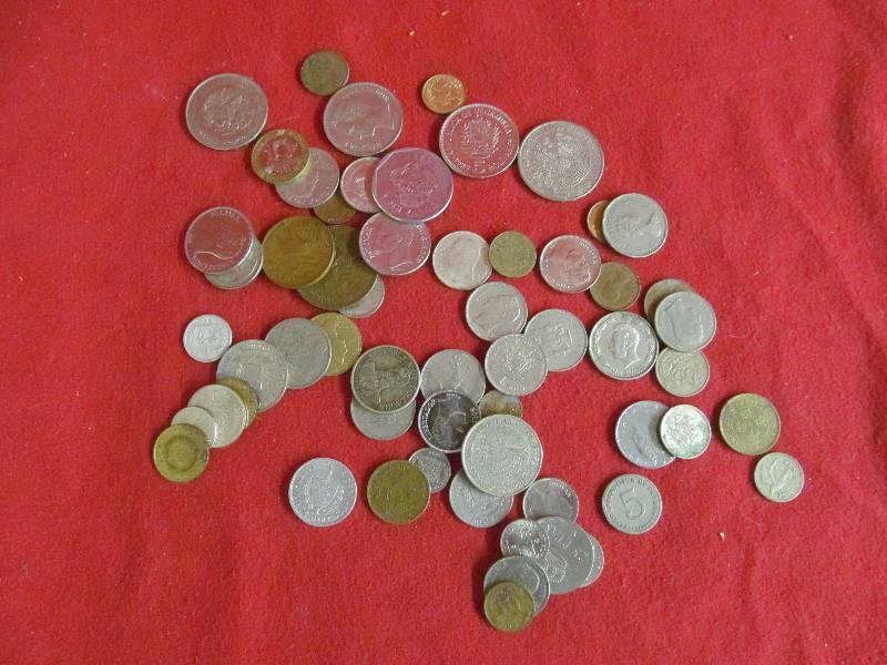 lot 24 image: coins