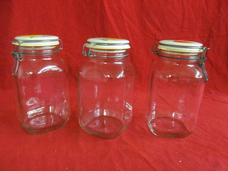 lot 89 image: glass canisters