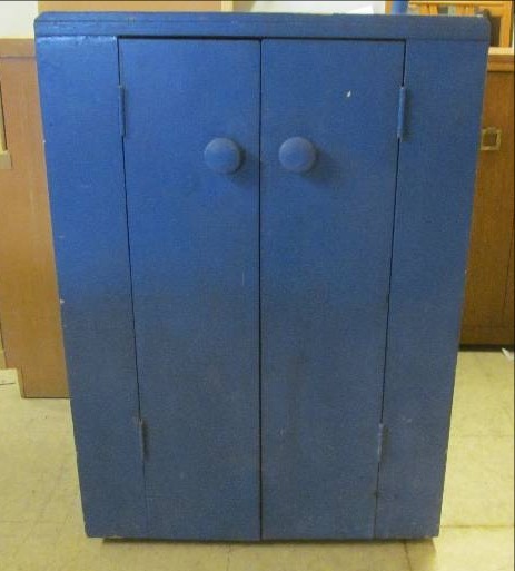 lot 101 image: cabinet