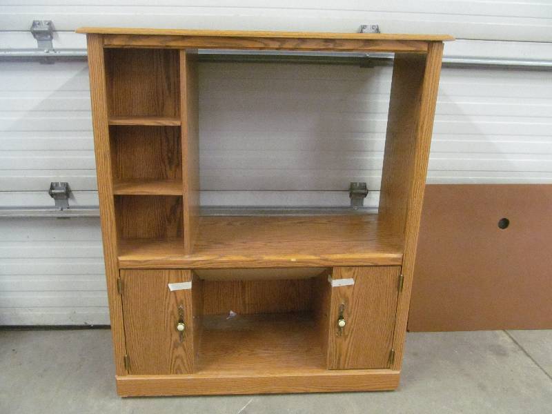 lot 139 image: Sauder Media center