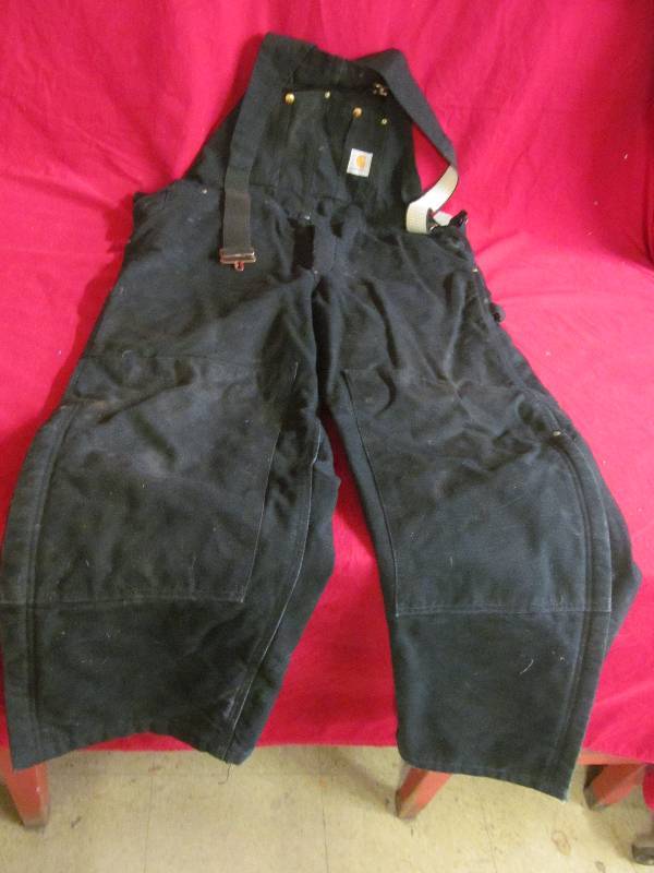 lot 146 image: Carhart insulated bibs