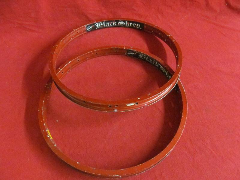 lot 170 image: Alien nation Black Sheep bike rims