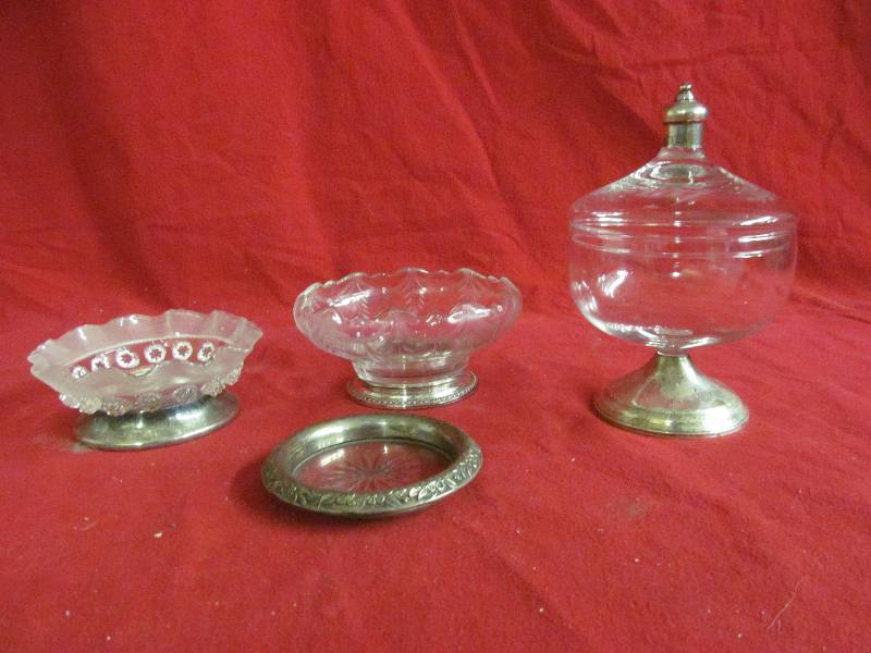 lot 200 image: vintage Sterling Silver glassware