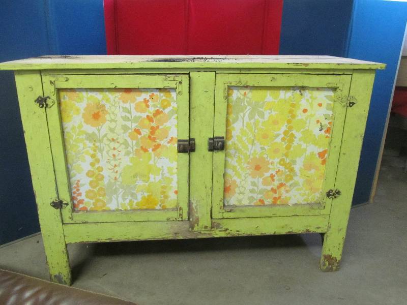 lot 207 image: Primitive cabinet