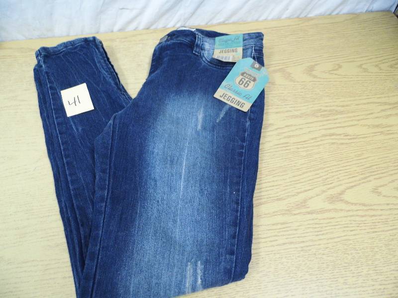 lot 41 image: Rt 66 Jeggings - Sz 8