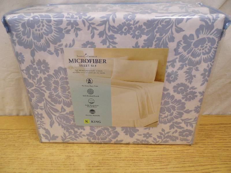 lot 47 image: Home Classic Microfiber Sheet Set - KING