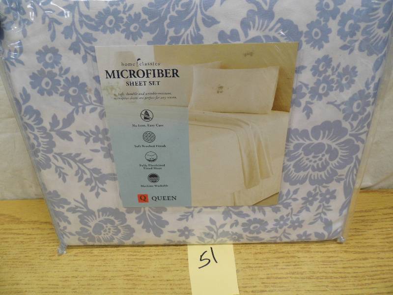lot 51 image: Home Classic Microfiber Sheet Set - QUEEN