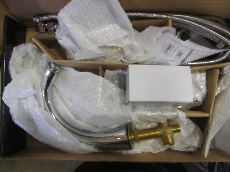 lot 51 image: anzzi tub filler  sprayer