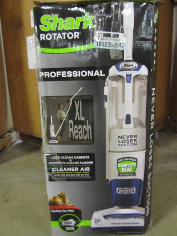 lot 75 image: Shark Rotator Professional Bagless Upright Vacuum Cleaner
