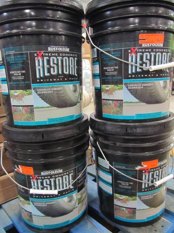 lot 82 image: RUST-OLEUM 44000 Restore Concrete Paint (X4)