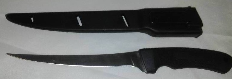 lot 2 image: 7 Stainless fillet Knife and Case