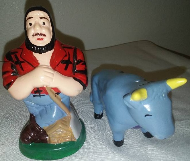 lot 31 image: Paul Bunyan and Babe, Bread and Toaster, Vege and Basket Salt and Pepper Shakers (3 complete sets)