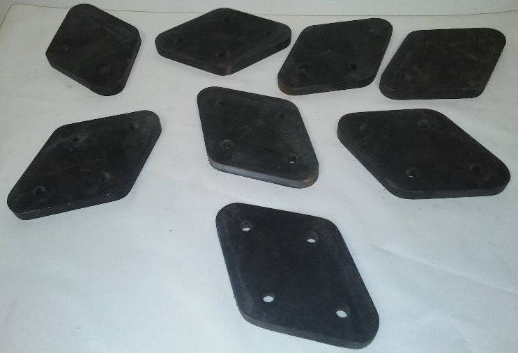 lot 41 image: Snowmobile Wheel Spreaders (8)