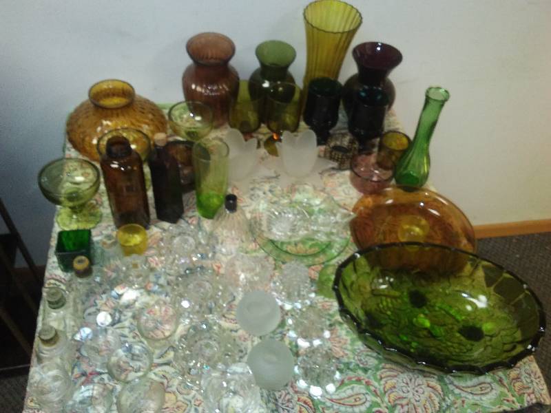lot 56 image: Giant Green Serving Bowl and variety of vases and handle holders and more