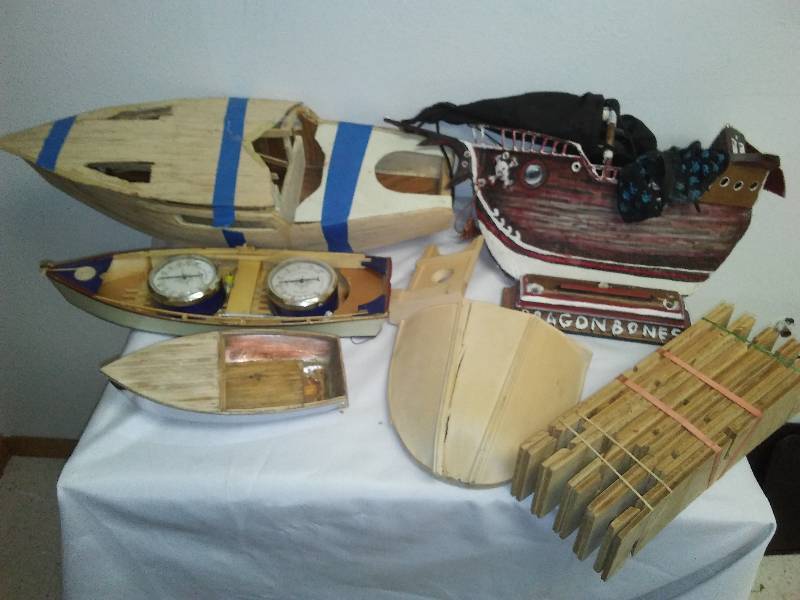 lot 130 image: Wooden Boats,