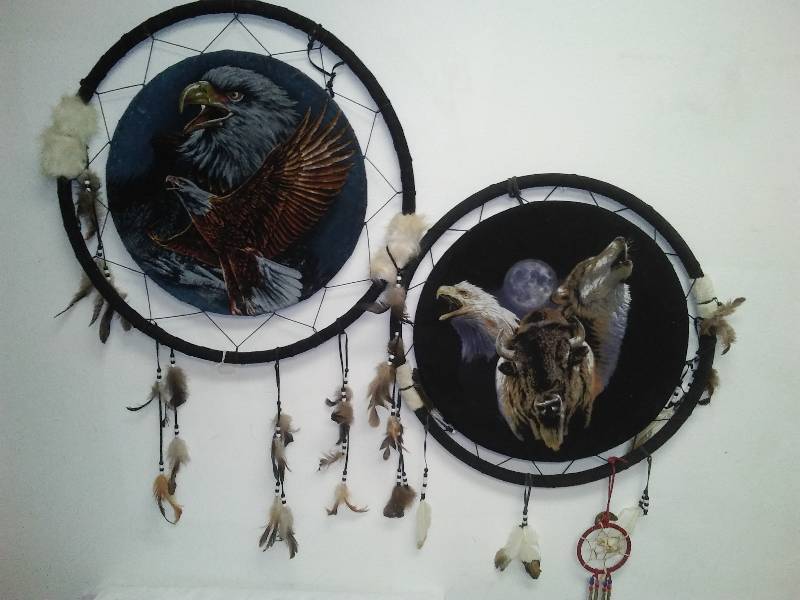 lot 132 image: Dream Catchers, 22 and 24 in. diameter