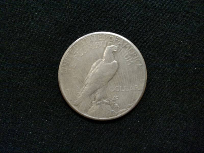 1922 Silver Peace Dollar...