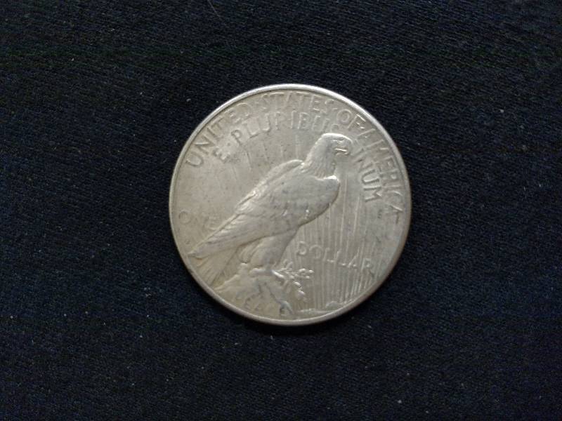 1922 Silver Peace Dollar...