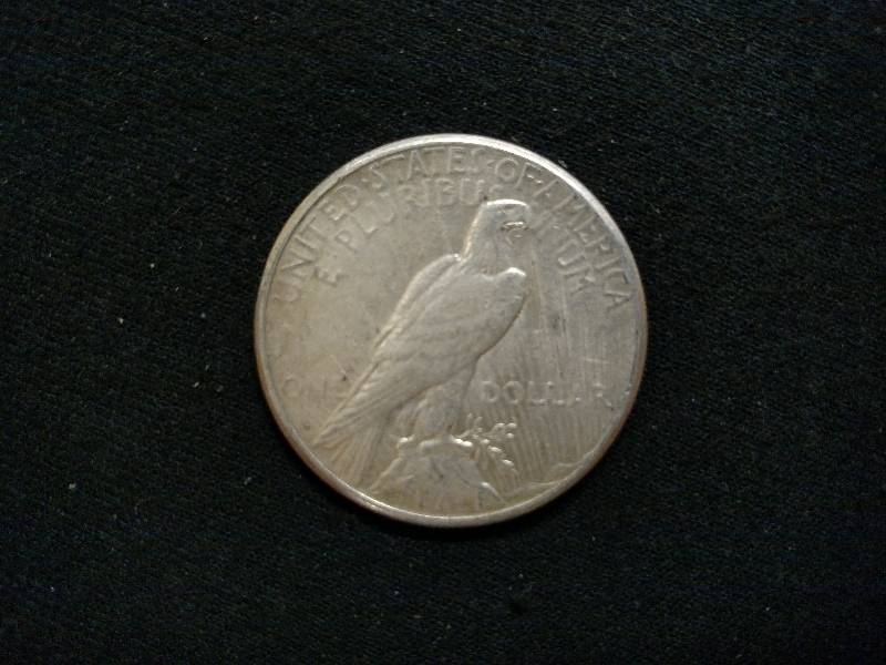 1922 Silver Peace Dollar...