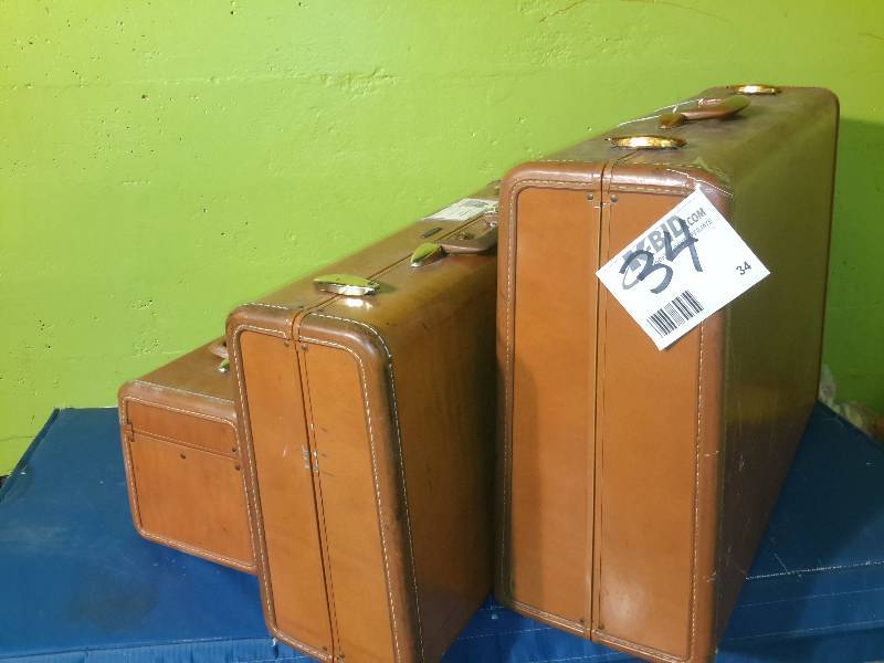 Three vintage Samsonite suitcases large is 26 in x 9 x 19 h medium is 21 in x 7 x 15.5 h small is 13 in x 8.5 x 9 h