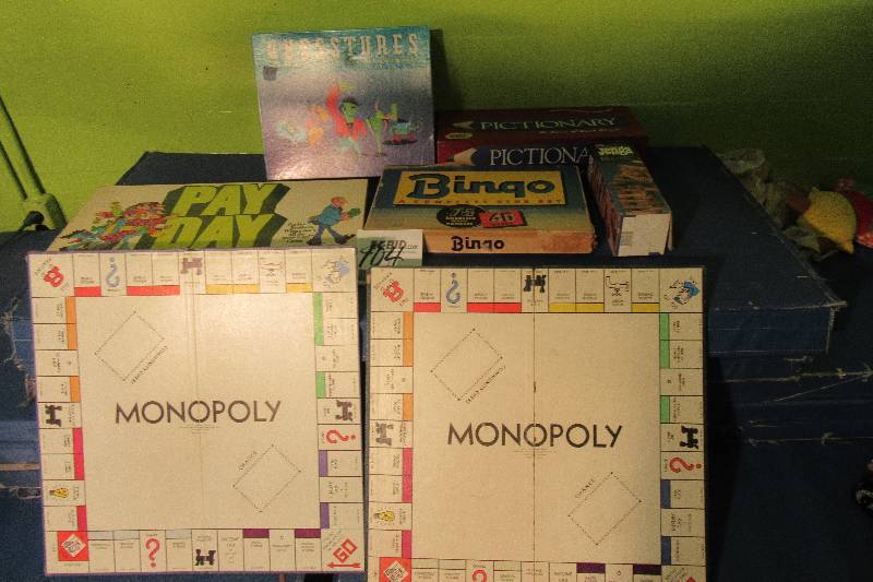 Misc. Games as pictured.. Not sure if complete