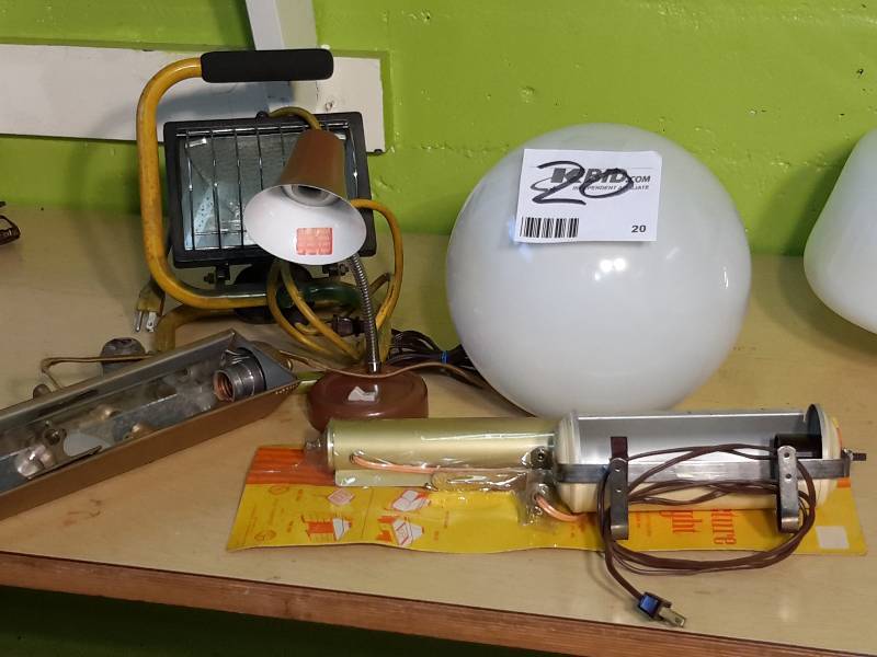 Vintage NIB picture lamp is 14 in wide. Same lot old mirrored picture lamp not working, is 16 in wide. White globe pendant light is 10 in wide and 20 h.