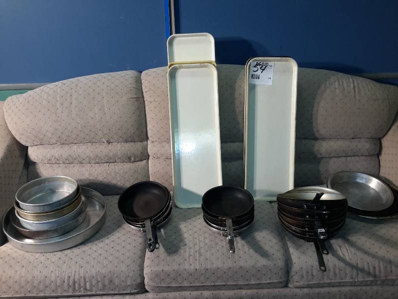 Misc. Kitchen Pans