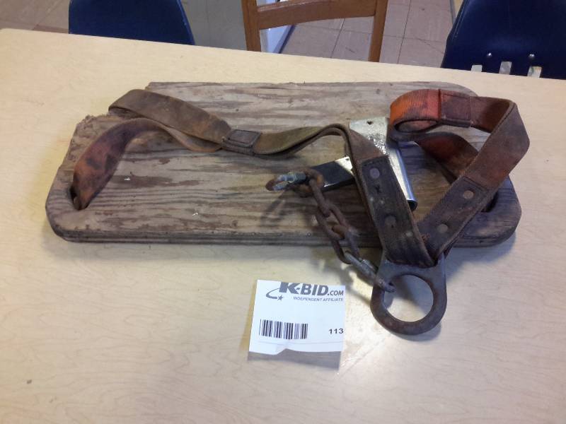 Vintage Hanging Window Washer seat..