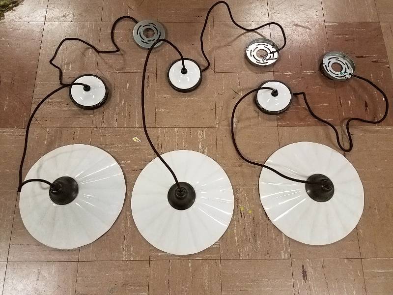 (3) white scalloped�porcelain pendant lights each 14 in wide x 7 h 5 feet of cord�