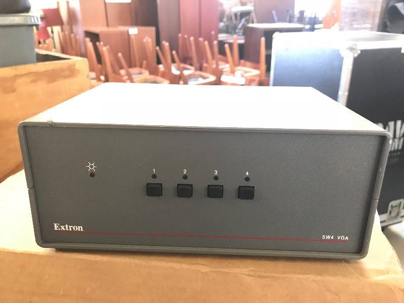 EXTRON ELECTRONICS LOT