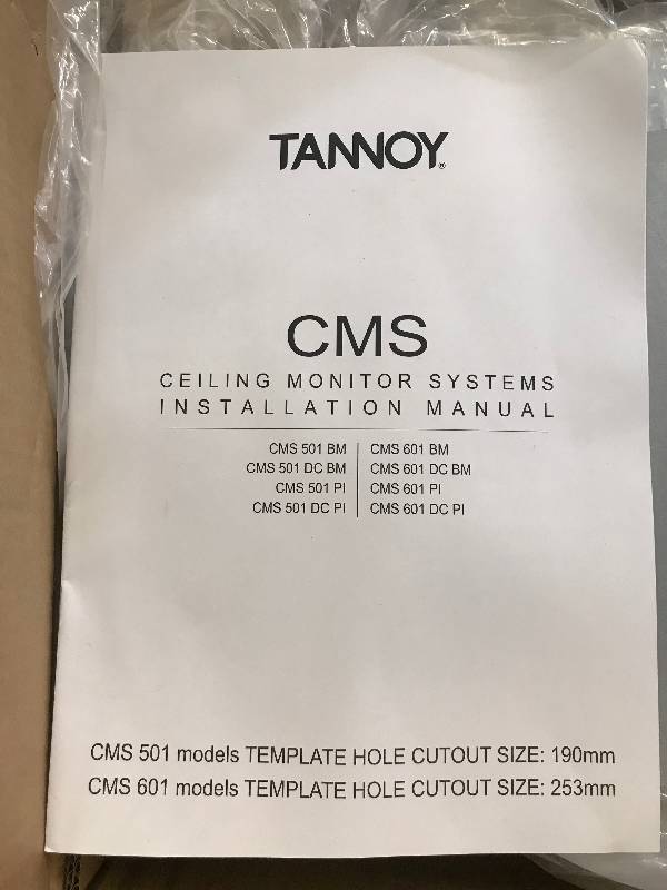 LOT OF MOUNTING BRACKETS
