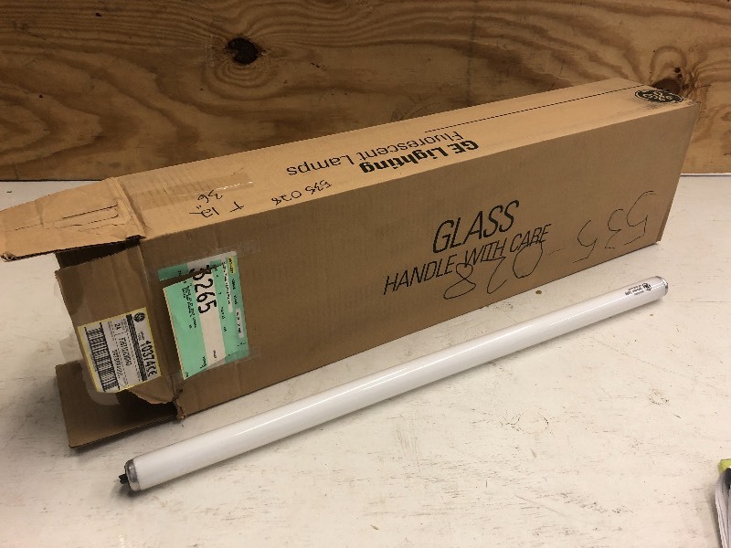 (22) New GE 36 Flourescent Light B...