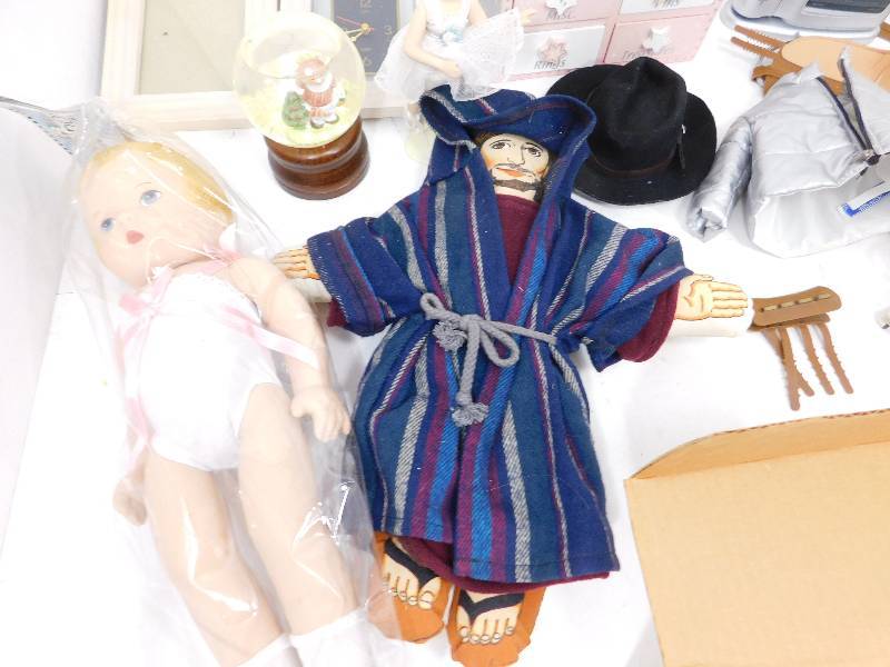 Large Lot of Various Items