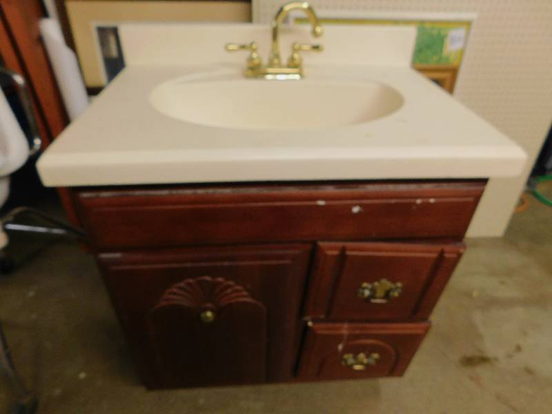 lot 112 image: Bathroom Vanity With Faucet