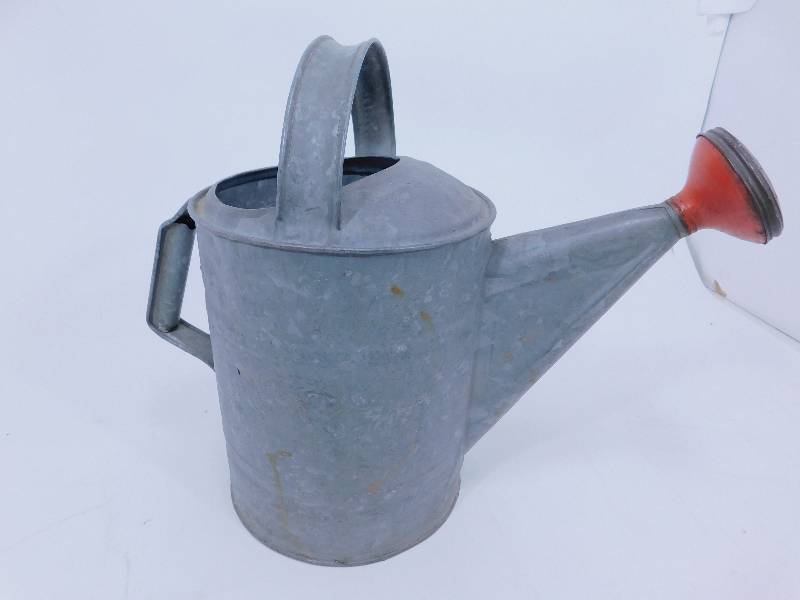 lot 115 image: Vintage Galvanized Watering Can