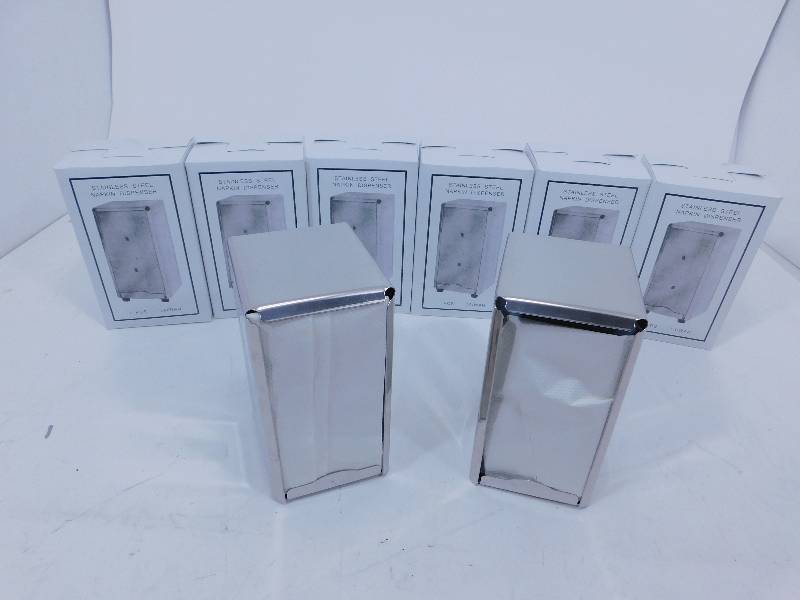 lot 122 image: Napkin Dispensers