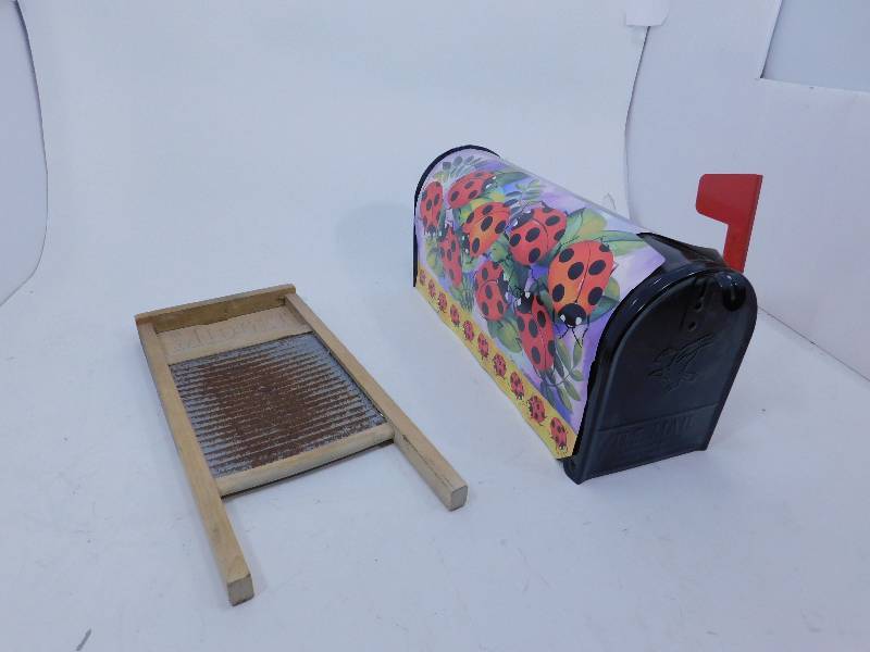 lot 127 image: Mailbox and Vintage Wash Board