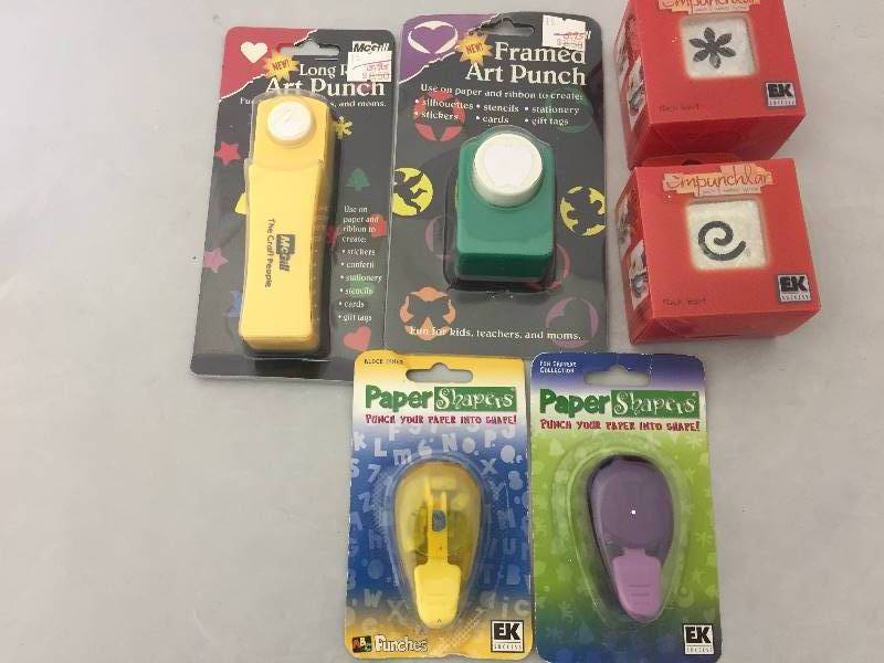 lot 33 image: 6 NIB Decorative Craft Punches