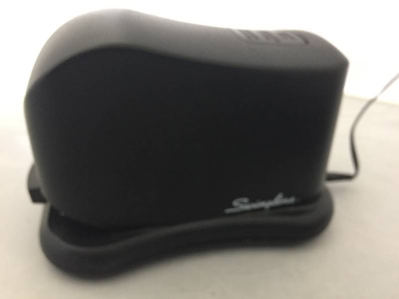 lot 36 image: Swingline Electric Stapler