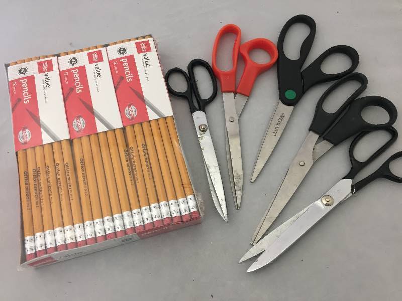lot 40 image: New Pencils & Scissors
