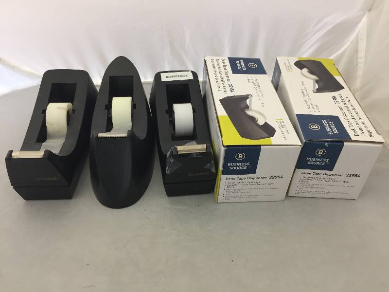 lot 43 image: 5 Tape Dispensers Scotch & Business Source