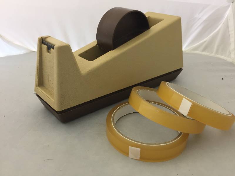 lot 44 image: 3M Scotch Heavy Duty Tape Dispenser
