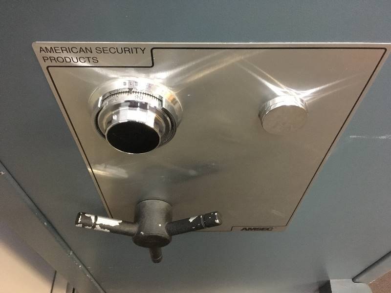 lot 11A image: AMSEC American Security Products Safe