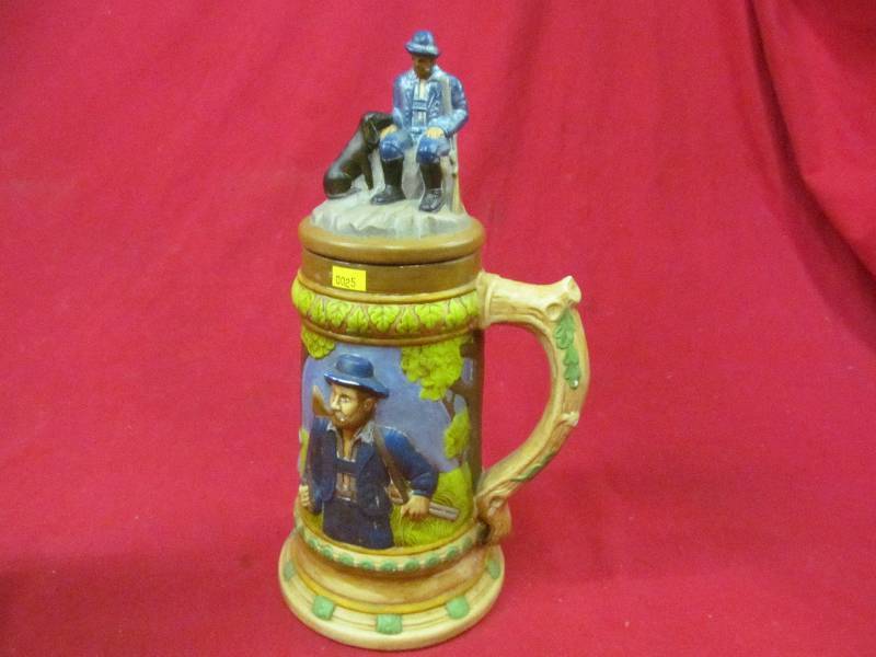 lot 25 image: beer stein